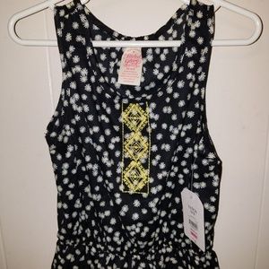 Girls Top Size 4-5